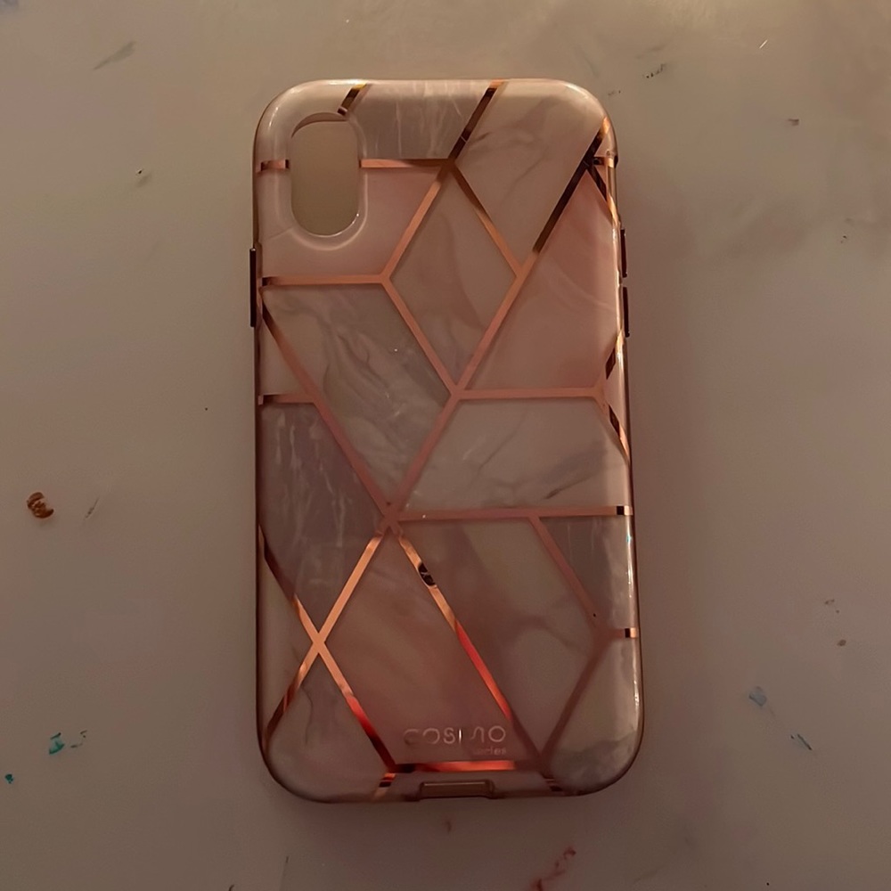 COSMO iPhone 10 case! STARTING at 7$